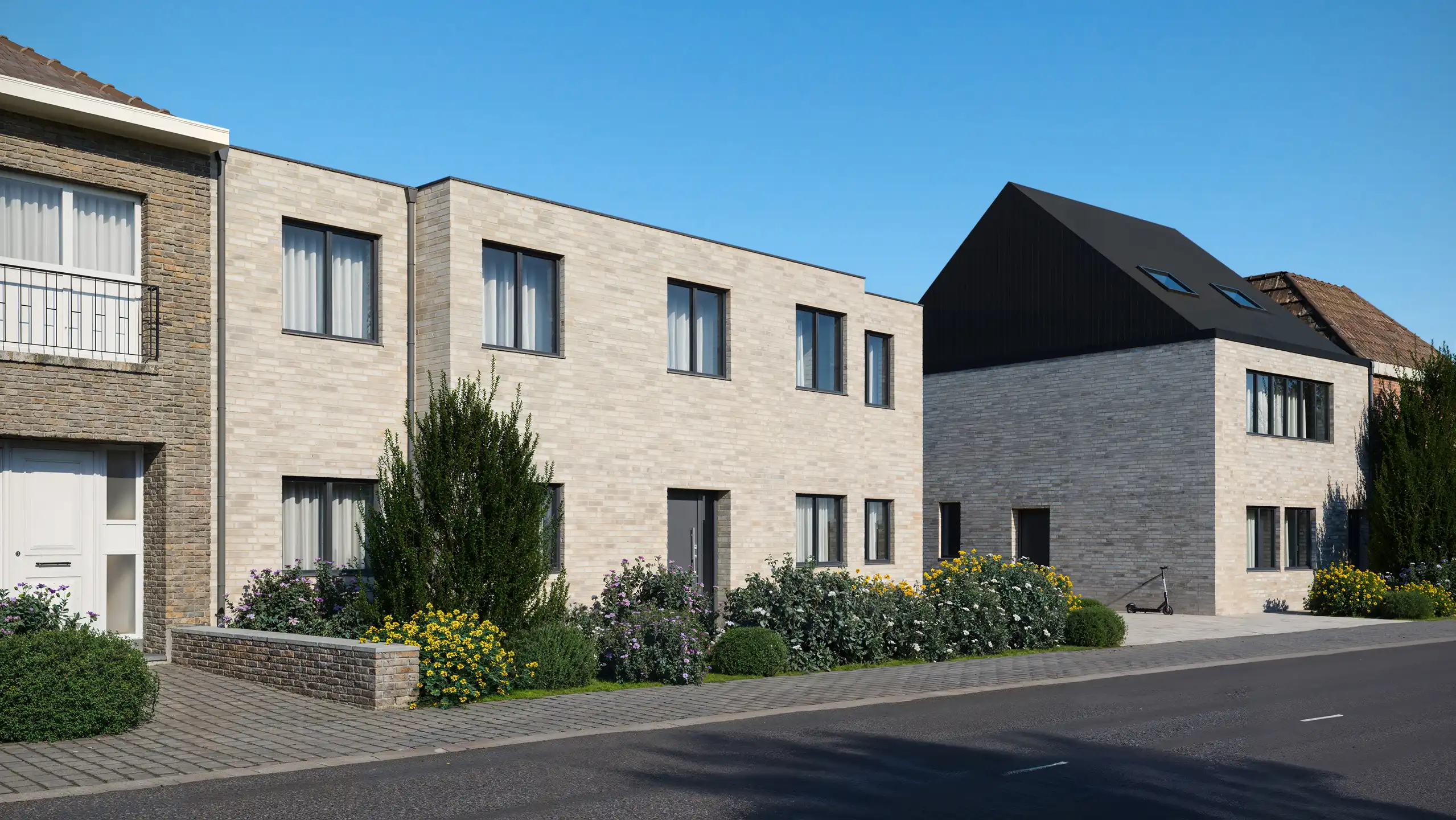 Gelijkvloers appartement met drie slaapkamers en tuin foto 2