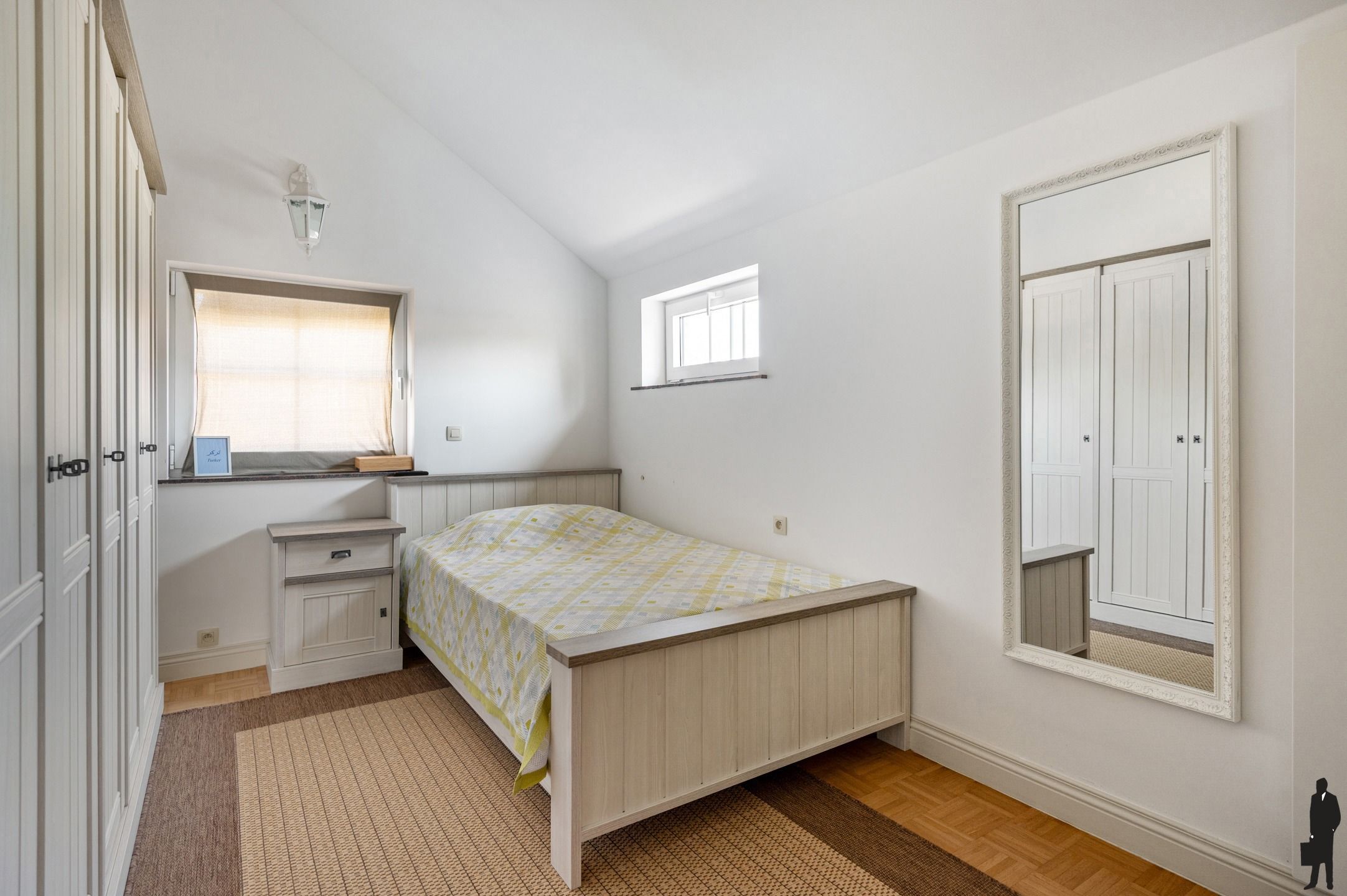 Exclusieve, gerenoveerde villa in rustige buurt foto 16