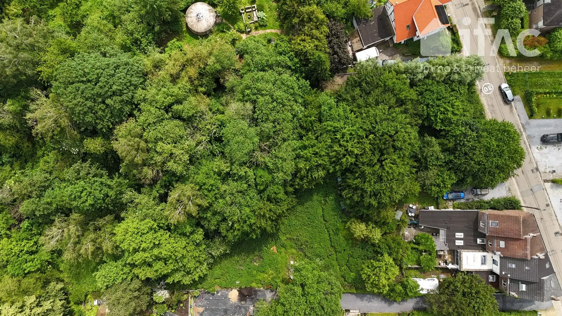 Uitstekend gelegen woning met 3 slaapkamers foto 18