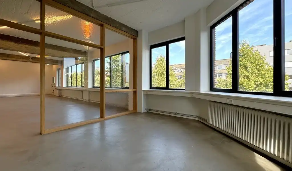 Loftkantoren te huur vlakbij Eilandje in Antwerpen foto 4