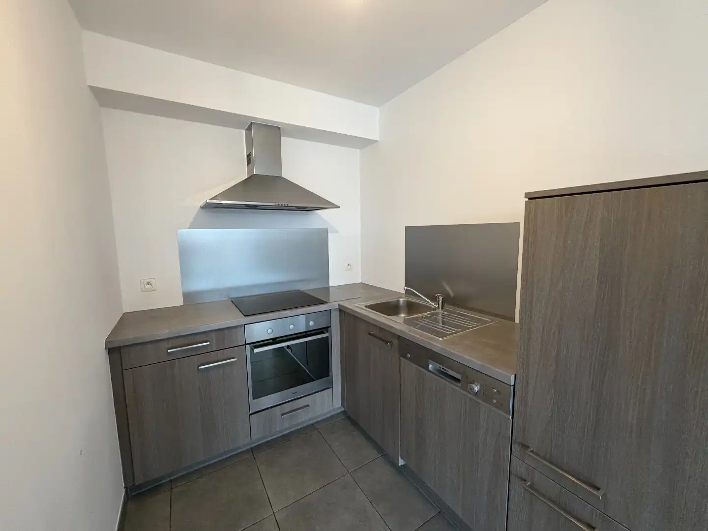 Ruim appartement met 2 slaapkamers op eerste verdieping foto 4