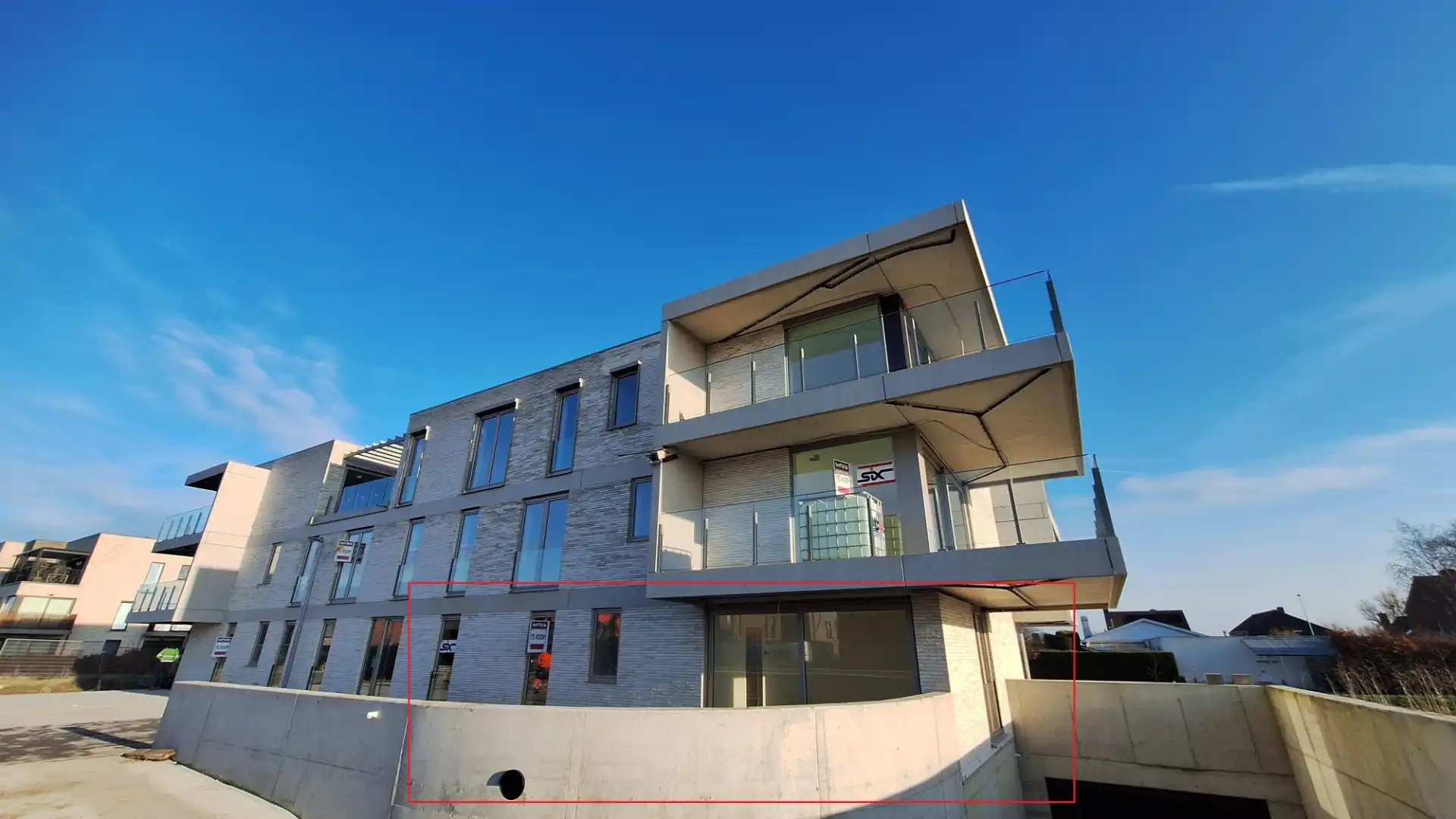 Appartement te koop foto {{pictureIndex}}