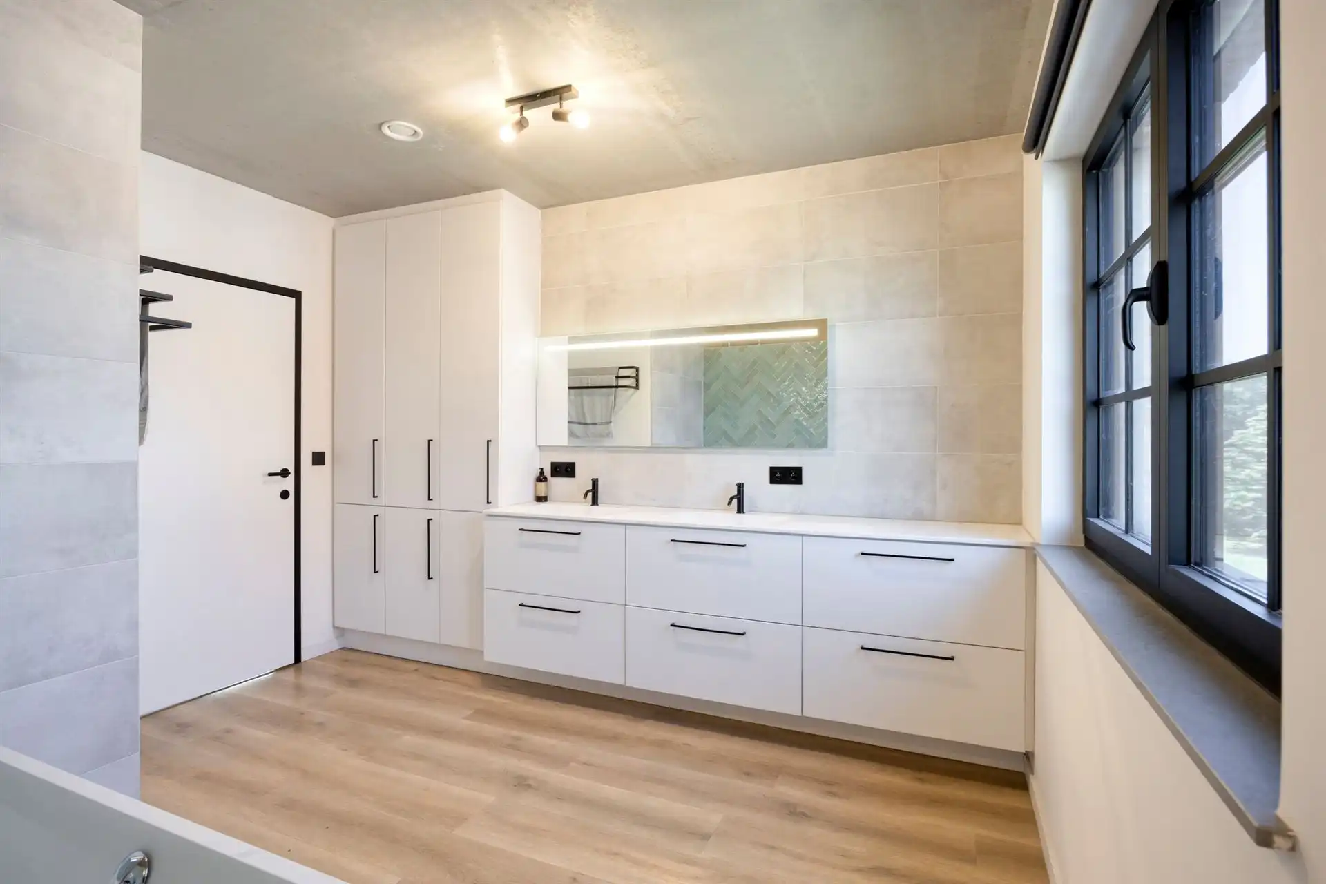 Exclusieve villa van 339 m² op prachtig perceel te Malle! foto 22