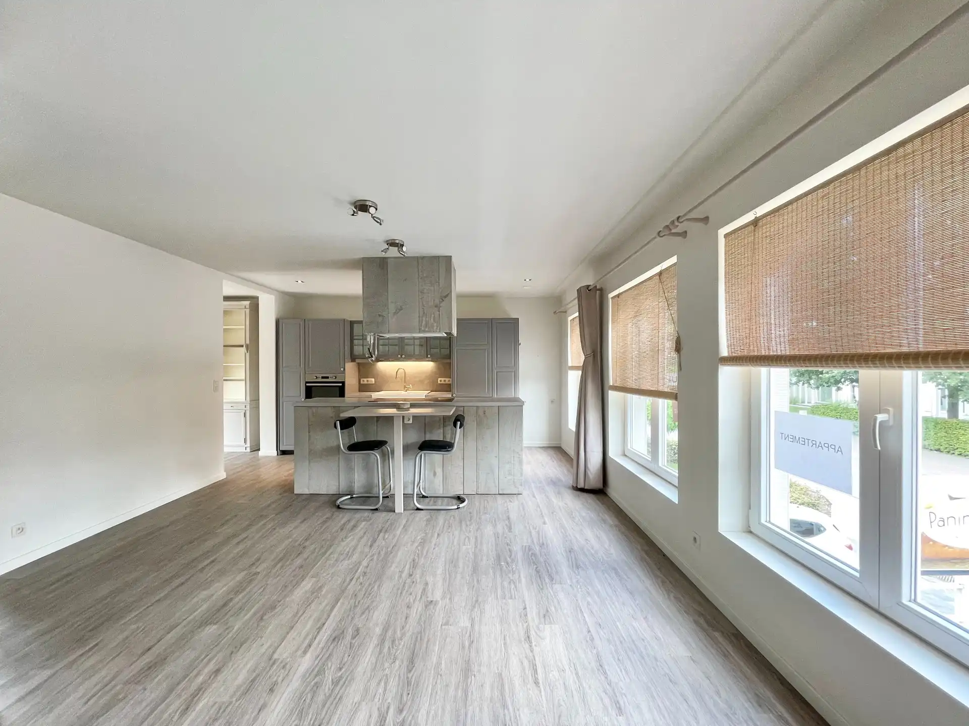 DUPLEX | 2 SLAAPKAMERS |ZONNETERRAS | 2 PARKEERPLAATSEN foto 24