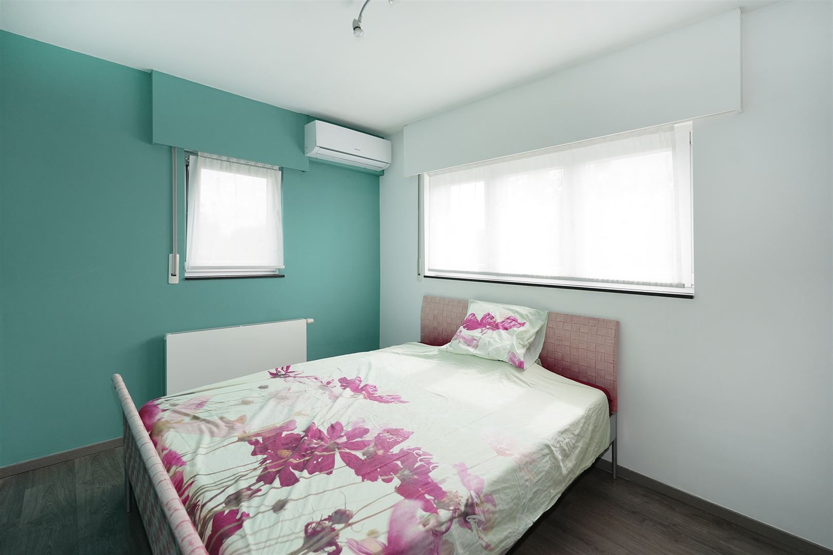 Topwoning! Ruime HOB met toffe tuin op centrale ligging! foto 12