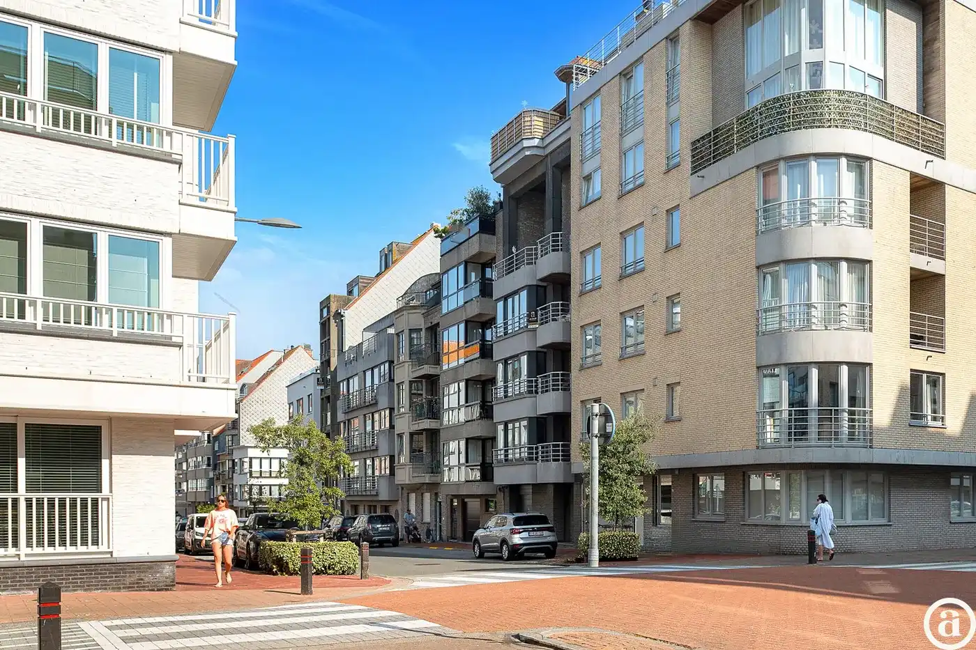 Instapklaar 2-slaapkamerappartement met terras op gegeerde locatie in Knokke foto 25