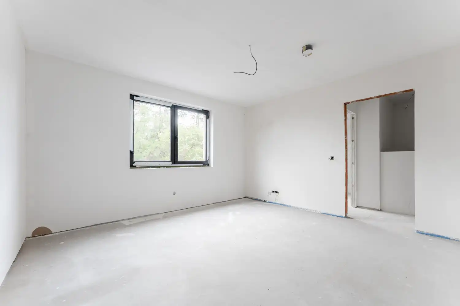 Charmante halfopen woning te koop in Leopoldsburg - 3 slaapkamers, 1 badkamer, ruime keuken en 2 toiletten op 396 m², volledig gerenoveerd in 2026! foto 27