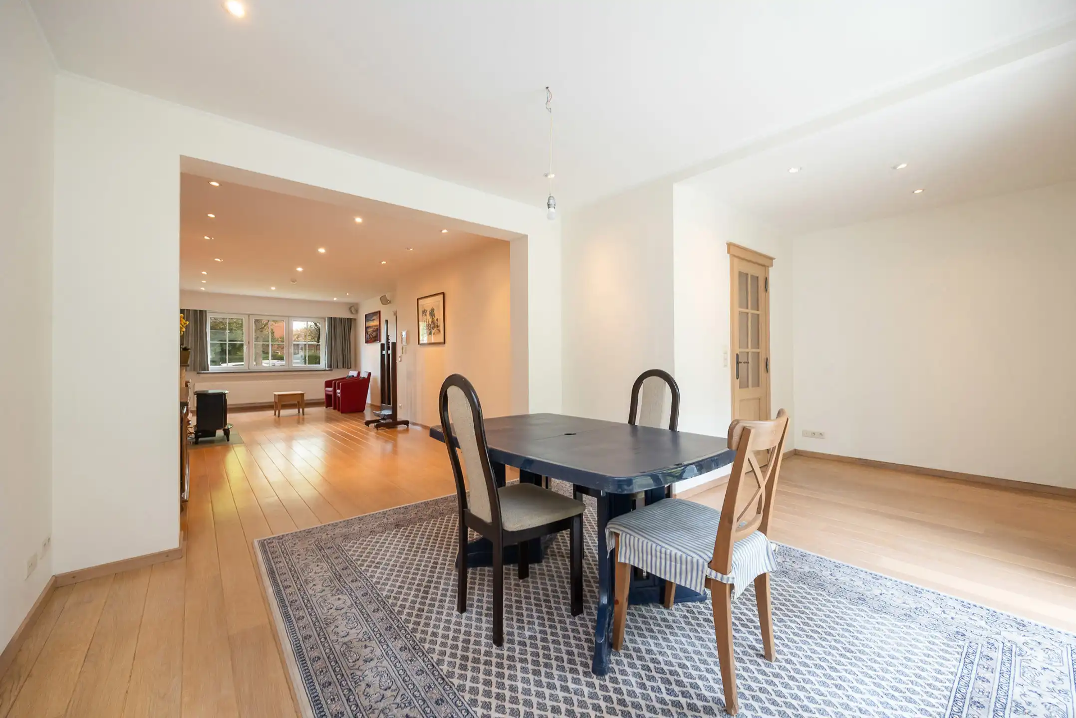 Charmante rietgedekte HOB met garage foto 8