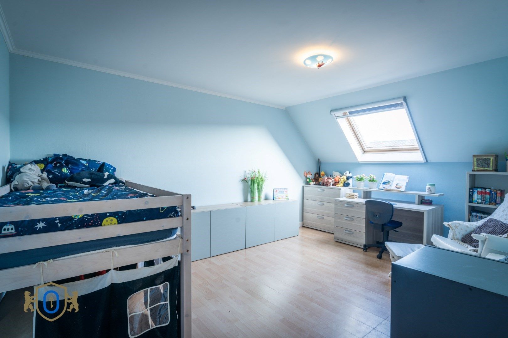 5-slpkr woning met garage & tuin foto 18