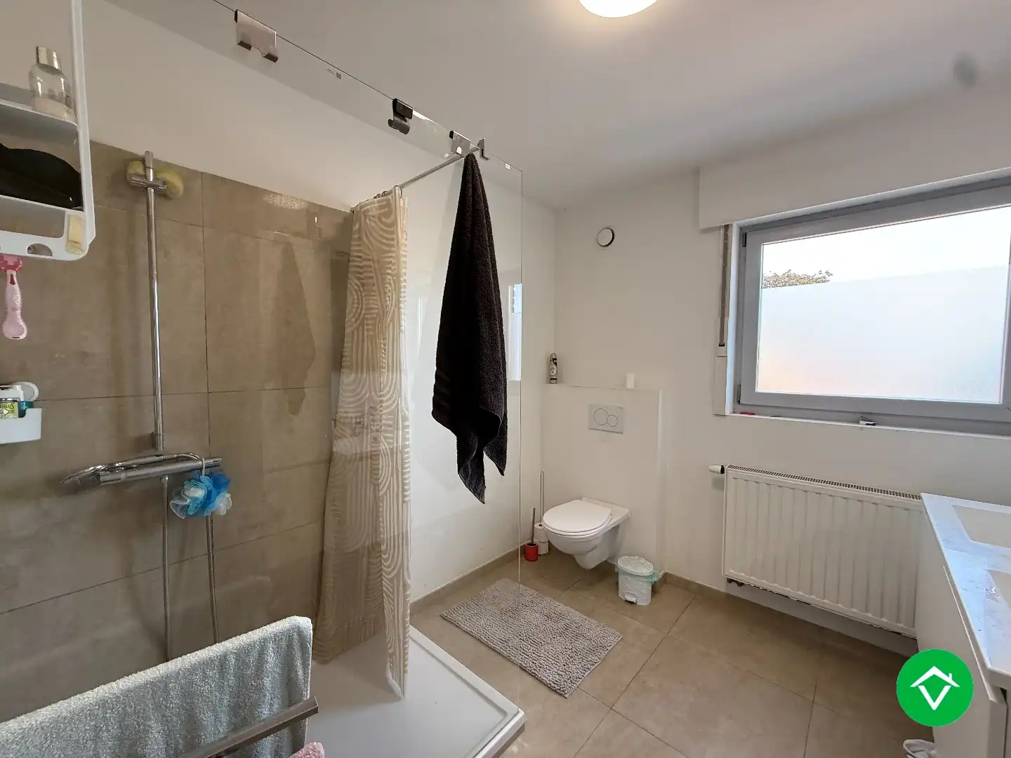 Rijwoning met 3 slaapkamers en tuin te Roeselare foto 15