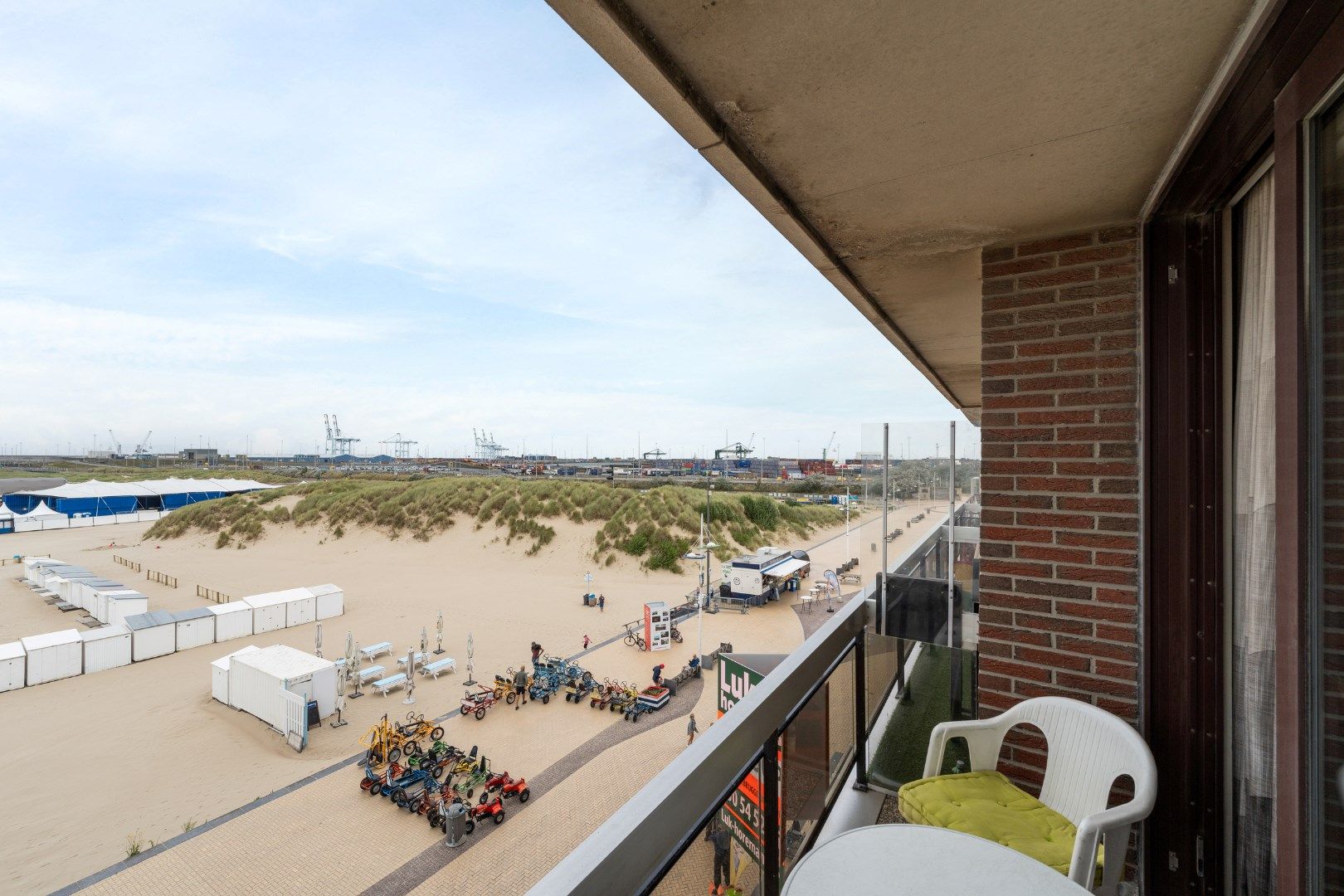 Ruim appartement met 2 slaapkamer op de Zeedijk - VKZ455 foto 13