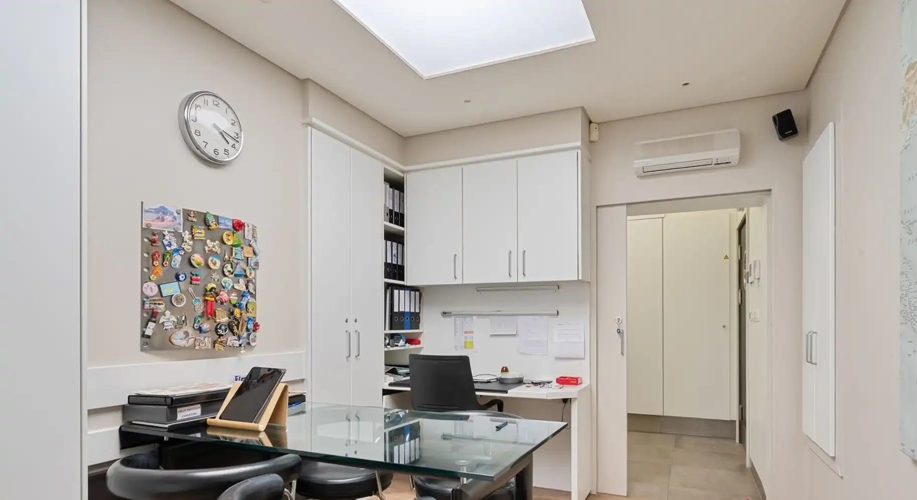 Unieke eigendom waar wonen en ondernemen samenkomen foto 14