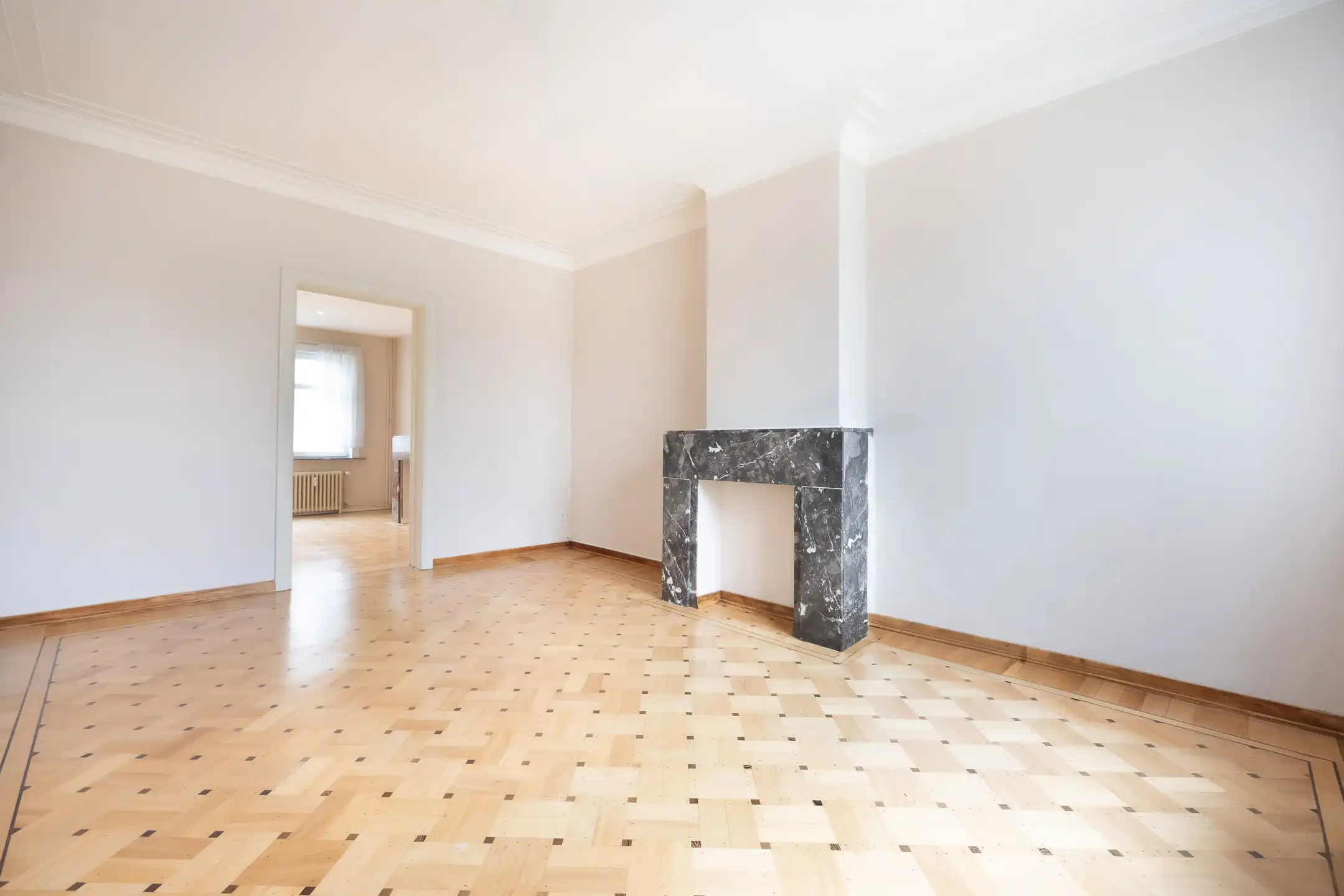 Charmante tweegezinswoning met 4 slaapkamers van ± 300m². foto 11