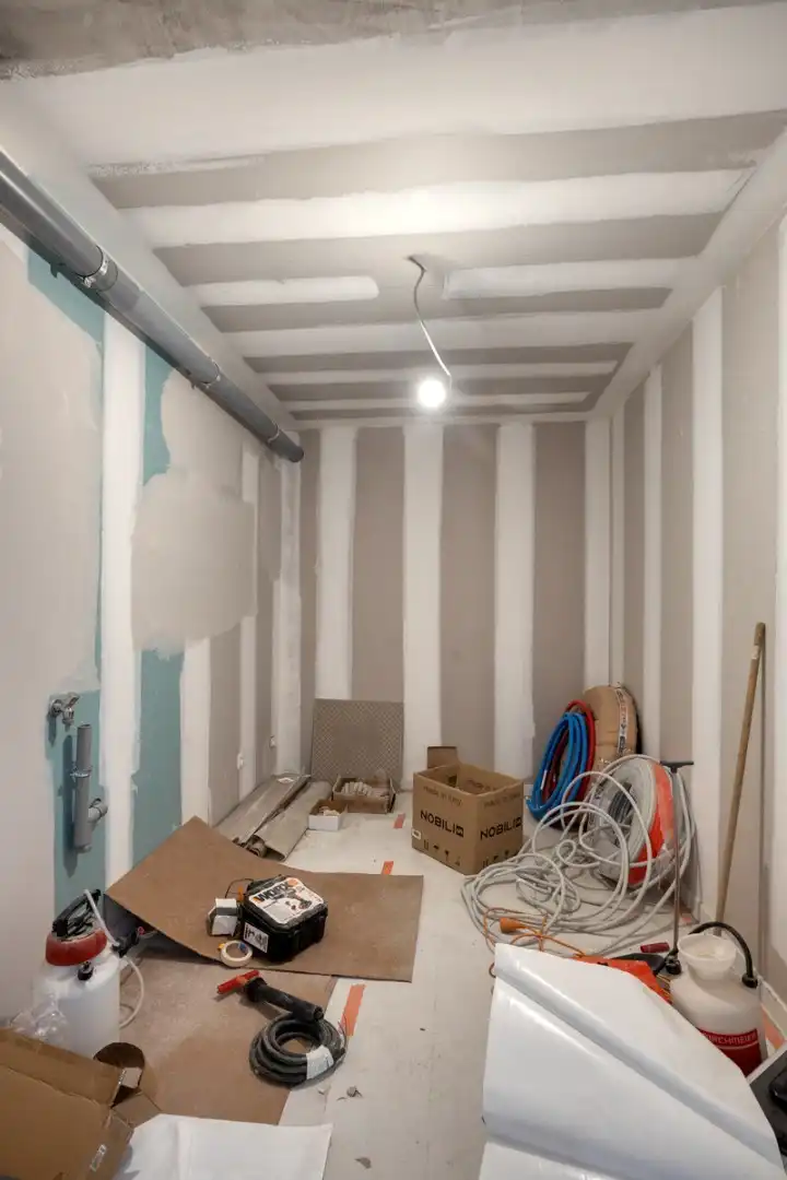 Volledig gerenoveerde halfopen bebouwing met 3 slaapkamers, tuin, terras en garage in Kumtich! – EPC 95 kWh/m² - bewoonbare opp. 153 m² foto 9