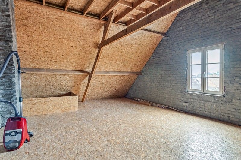 Moderne, volledig gerenoveerde woning met 3 slaapkamers en tuin TE KOOP in Astene! foto 22