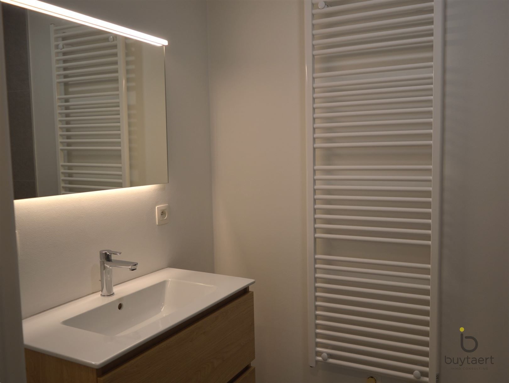 Gelijkvloers appartement met 1 Slaapkamer te Zoersel. foto 10