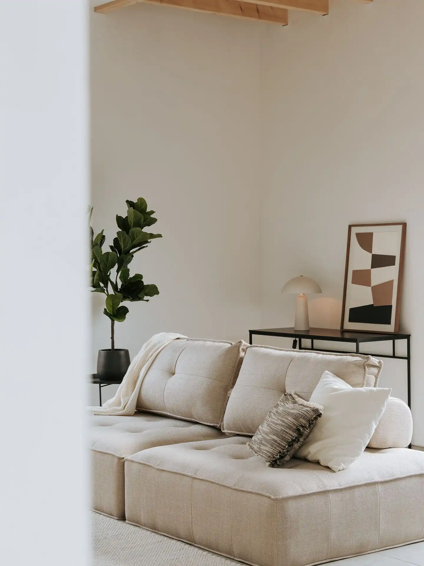 Nieuwbouwwoning met hoog wooncomfort op een centrale ligging foto 3