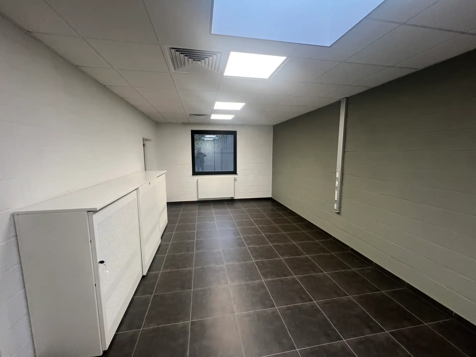 RECENTE KANTOREN VAN 90M² foto 10