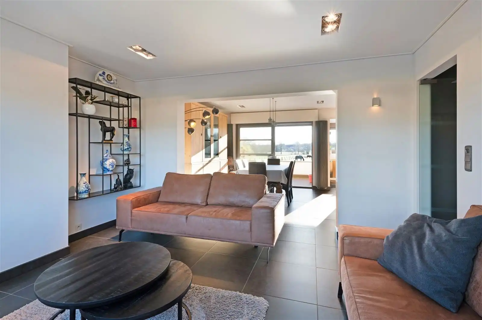 Gezellig gerenoveerde woning op unieke locatie foto 6