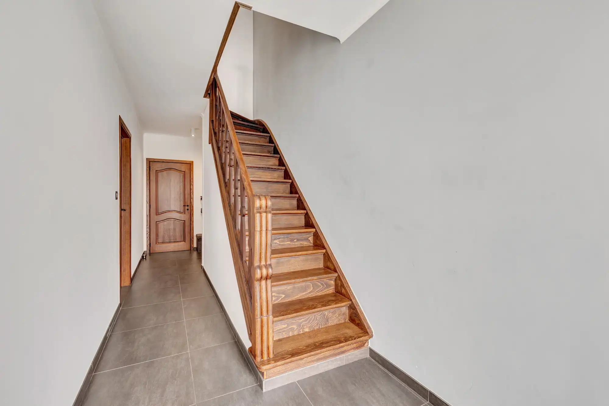 Energetische, instapklare woning op strategische ligging foto 14