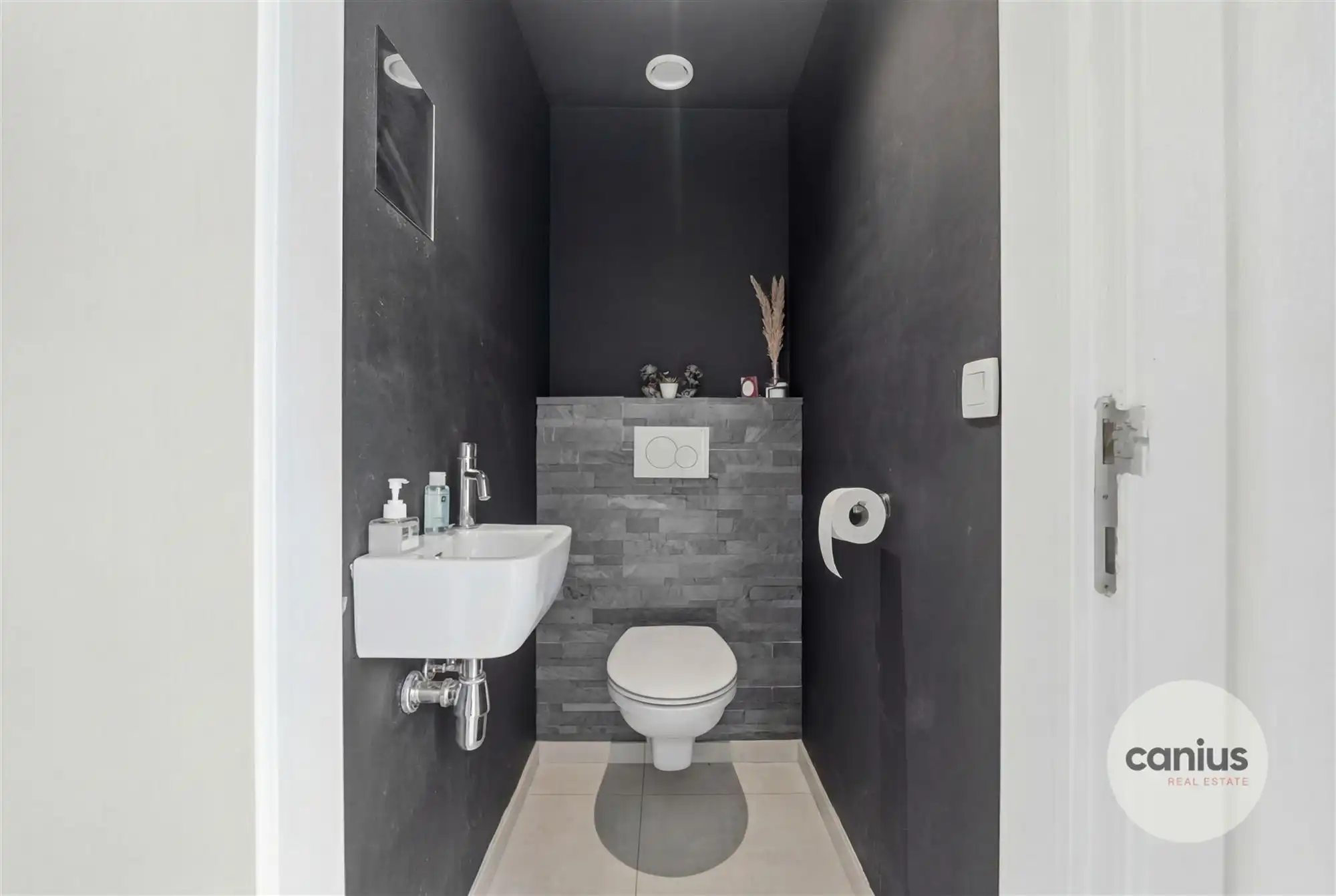 RECENTE WONING MET 3 SLKS NABIJ HET STADSCENTRUM foto 8