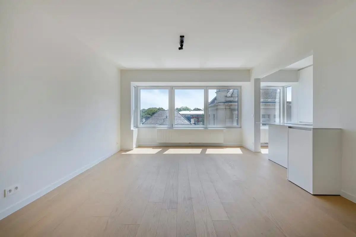 Instapklaar 2-slaapkamer appartement te koop te Blankenberge foto 3