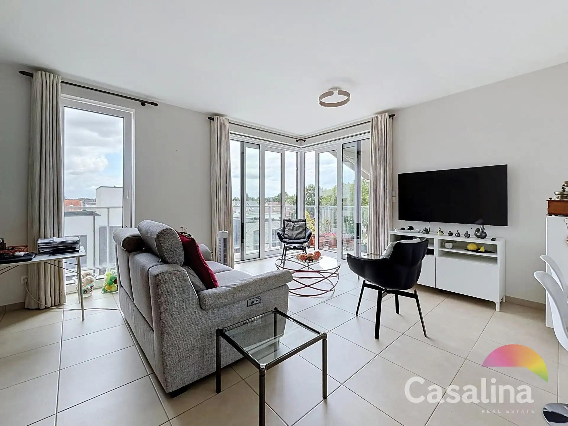 Appartement met 2 slaapkamers en  terras foto 3