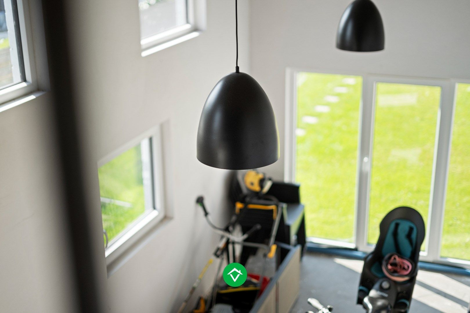 Volledig vernieuwde woning met 3 slaapkamers en bijgebouw in centrum Koekelare foto 18