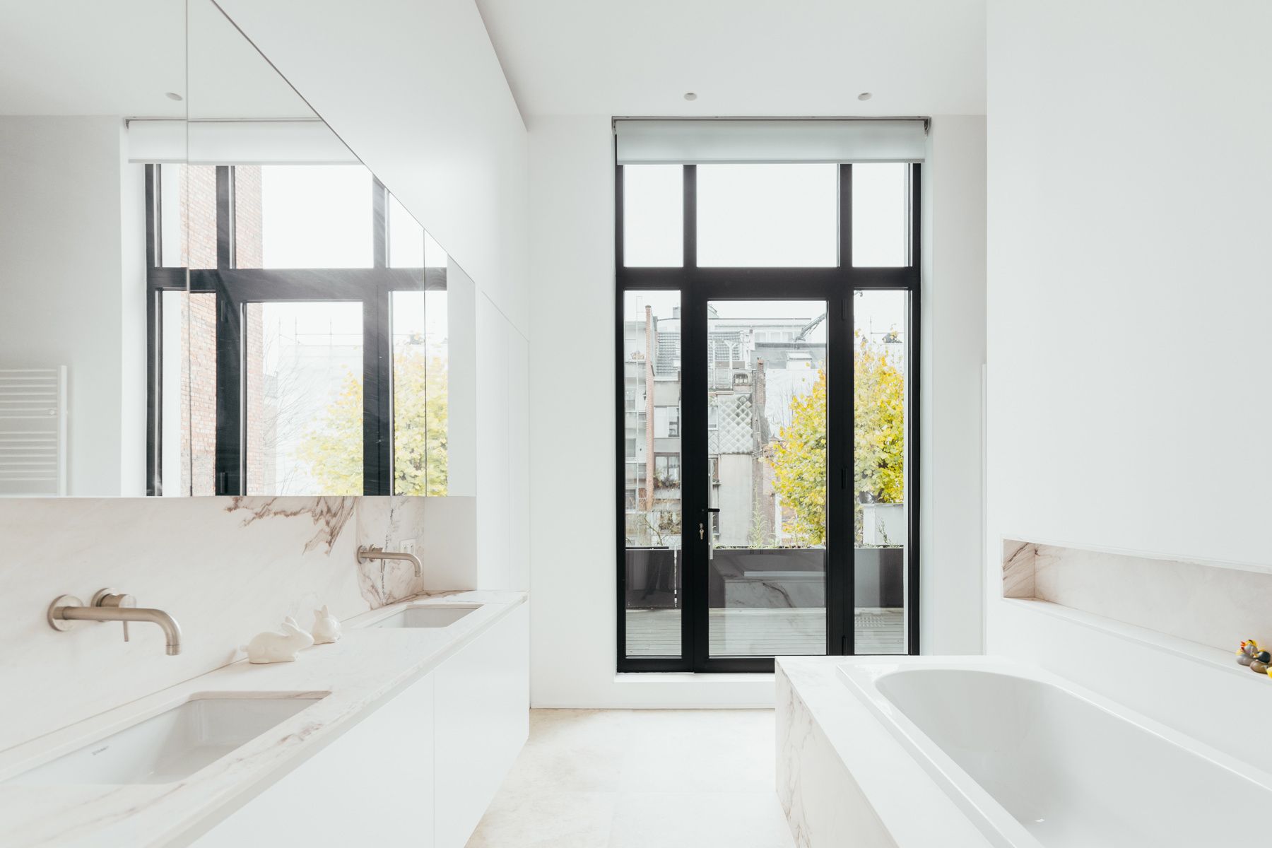 Luxueus gerenoveerde herenwoning op het bruisende Zuid foto 7