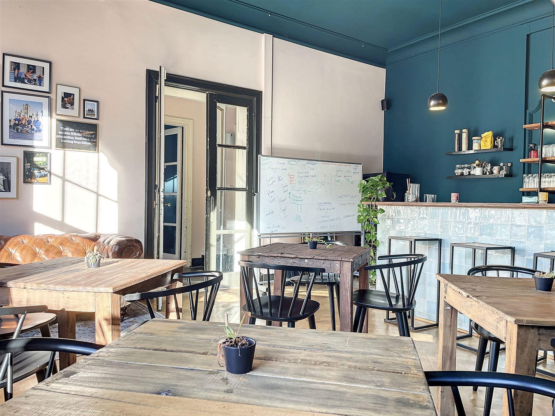 Bar op toplocatie - Centrum Gent foto 6