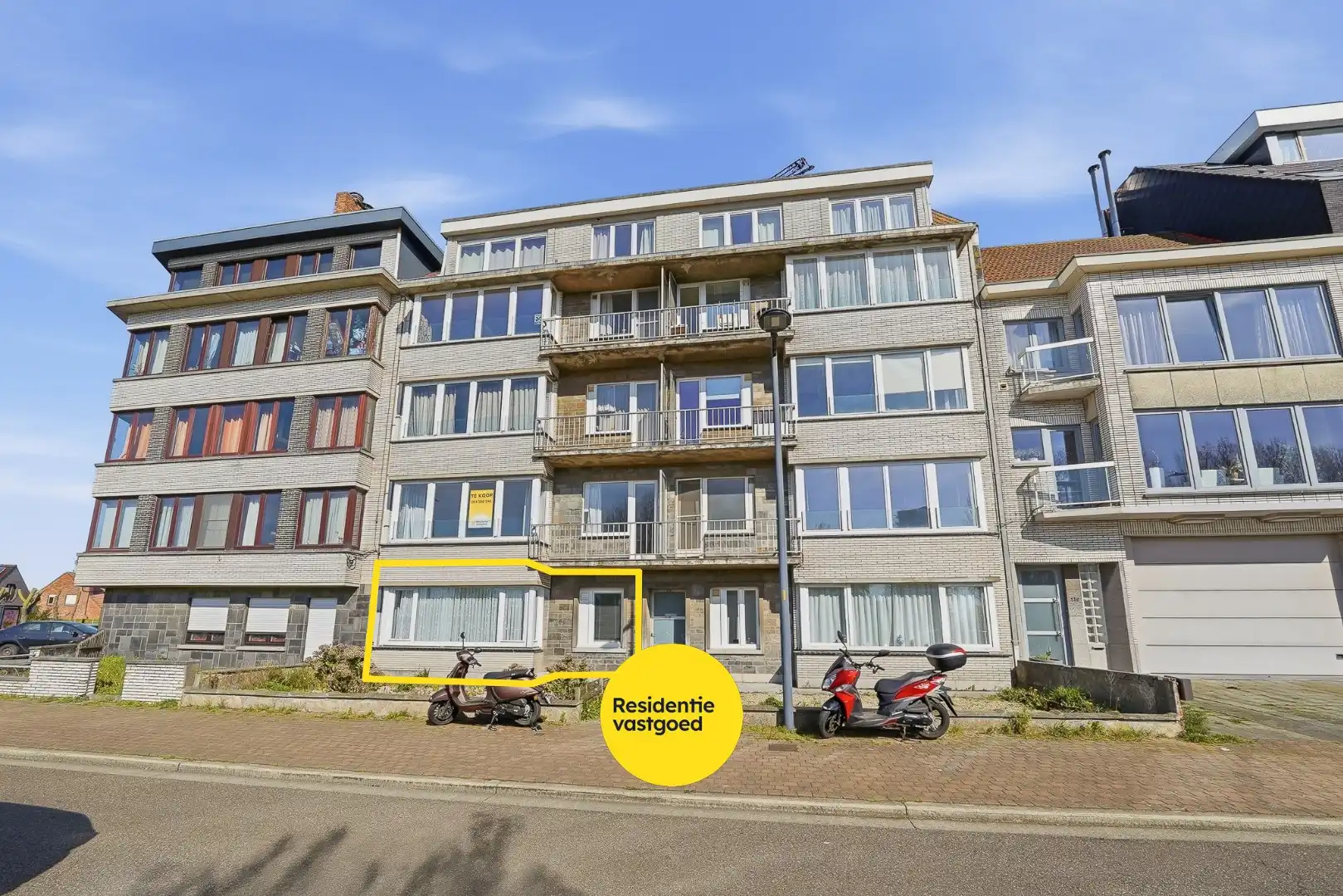 Hoofdfoto van de publicatie: Te renoveren gelijkvloers appartement met 2 slaapkamers in Oostende