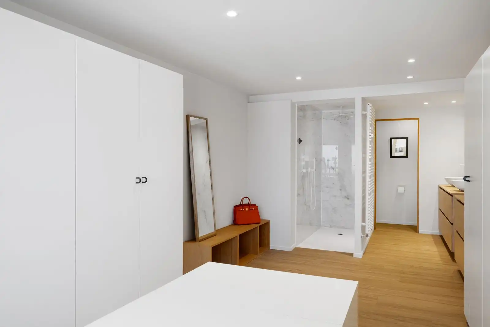 Luxueuze penthouse met zonovergoten terrassen pal aan zee! foto 15