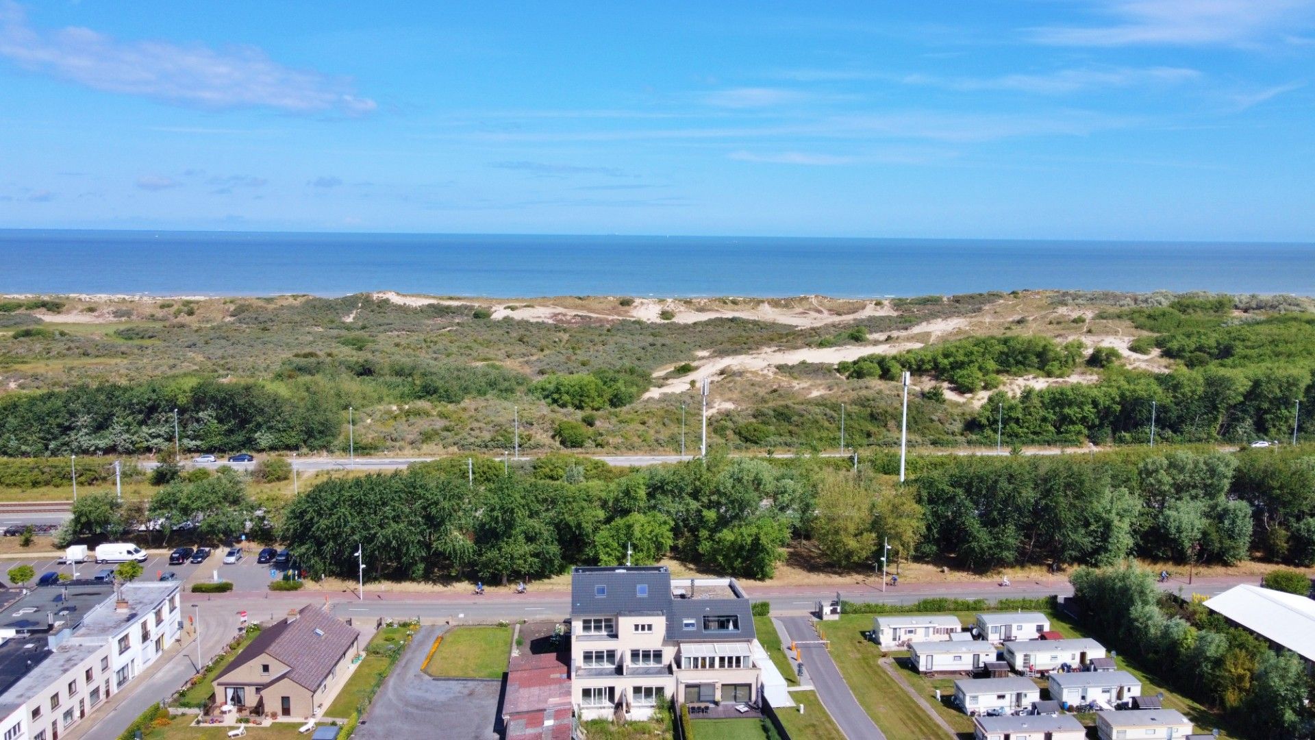 Vakantiewoning met parking te Bredene foto 2