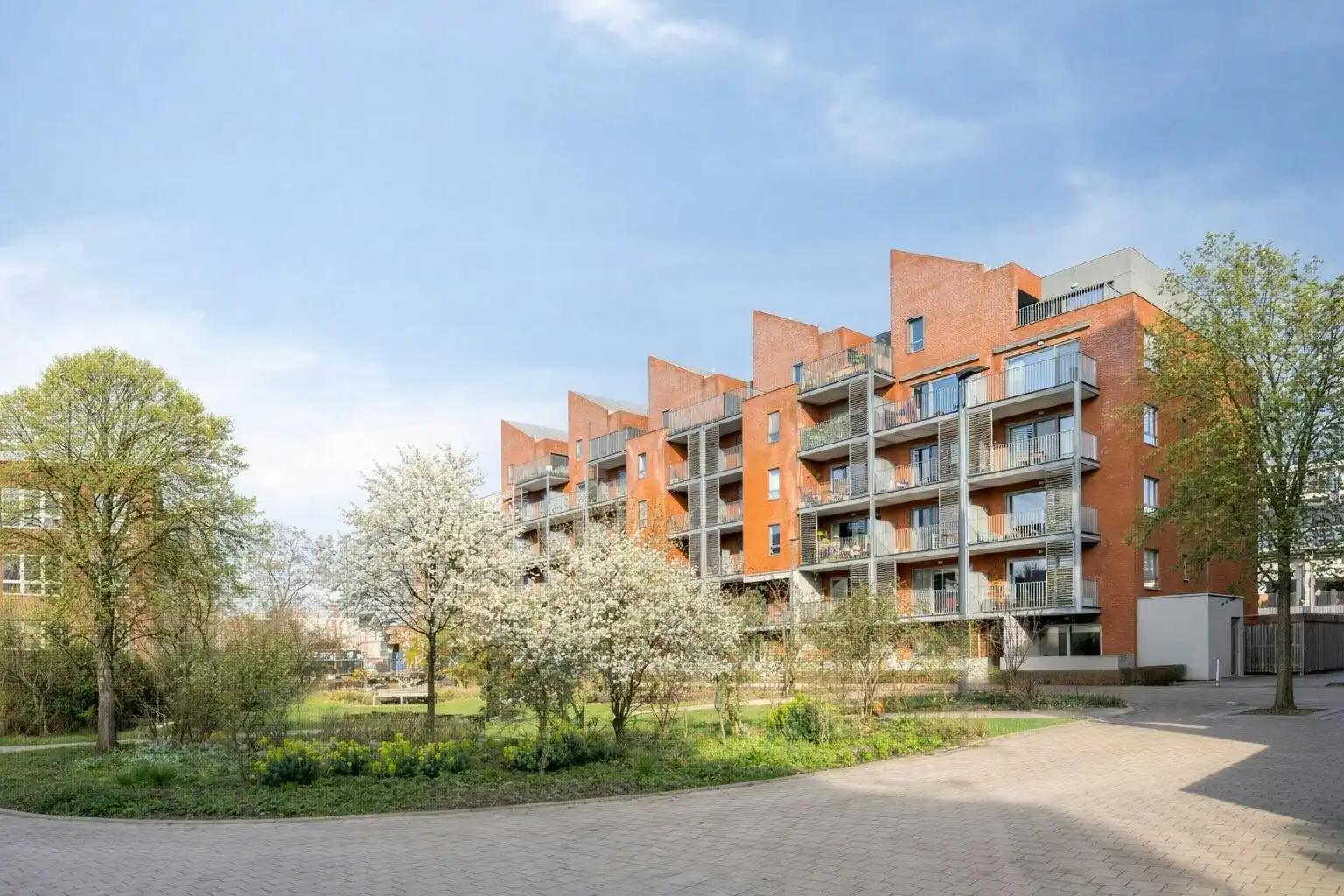 Lichtrijk hoekappartement met open zicht te Gent foto {{pictureIndex}}