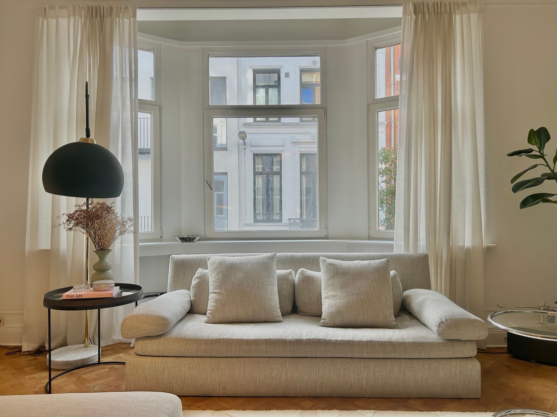 All-in, gemeubeld 2-slpk.app. in de Theaterbuurt foto 3