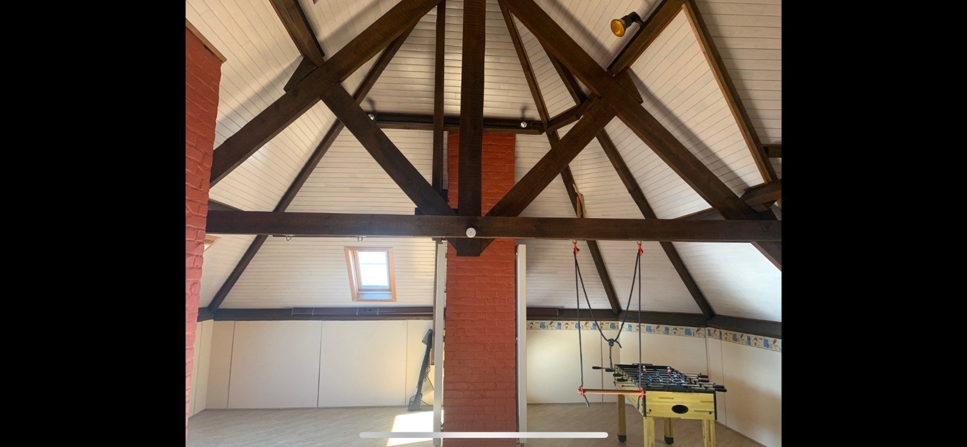 Grote woning met garage, uitweg en mogelijks 5 kamers foto 25