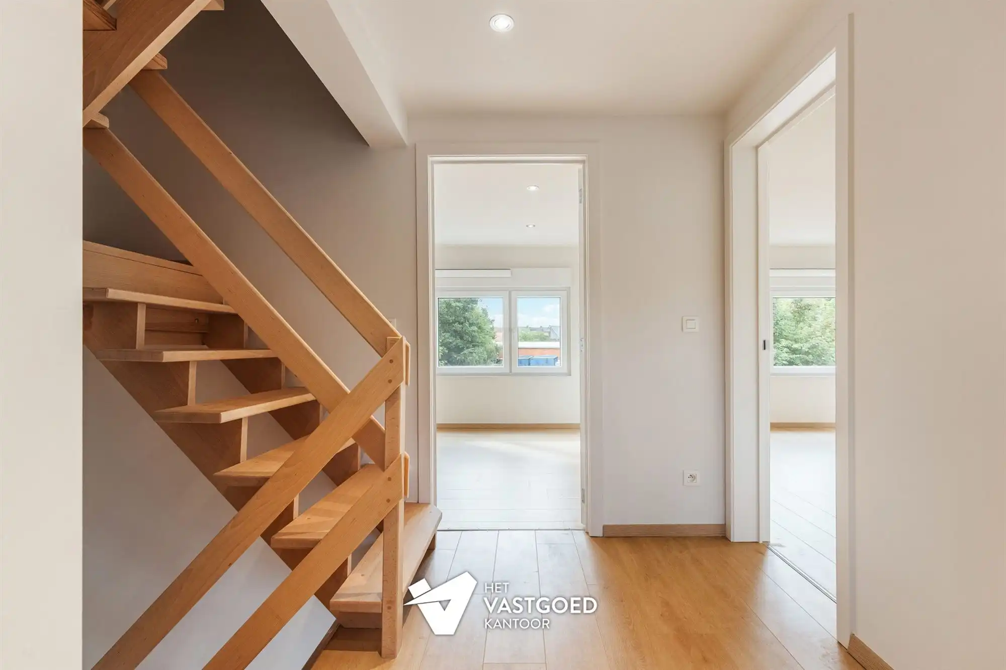 KWALITATIEF GERENOVEERDE WONING VLAKBIJ CENTRUM foto 20
