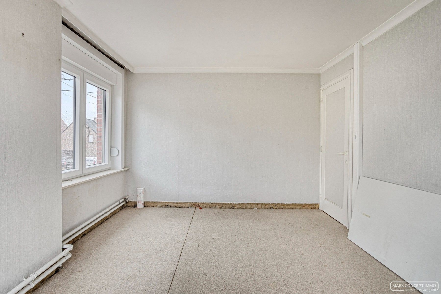 Ruime woning met magazijn te koop te Vichte foto 12