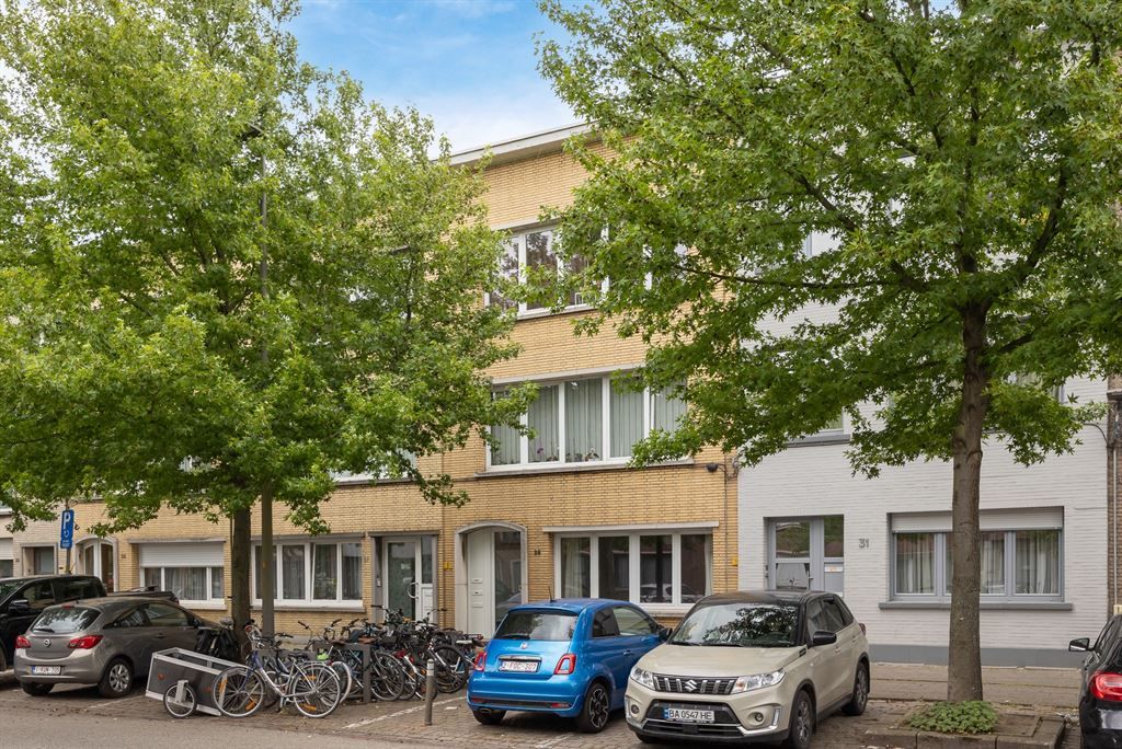 Gelijkvloers appartement met zonnige tuin foto 14
