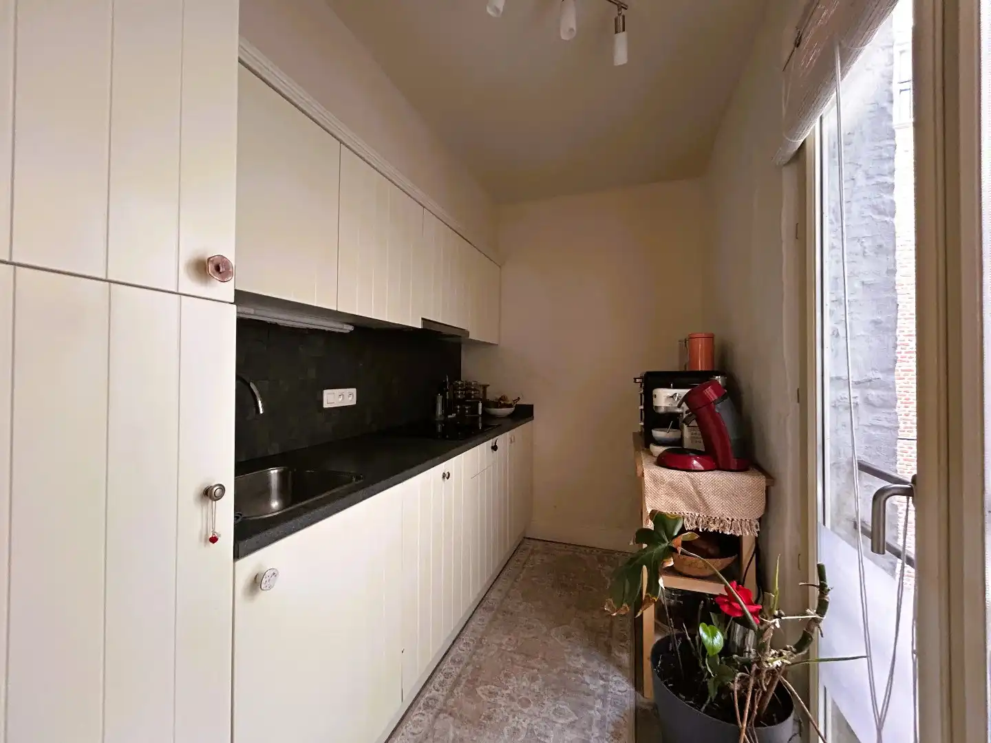 Gezellig 2-slaapkamerappartement met terras in hartje Mechelen foto 3