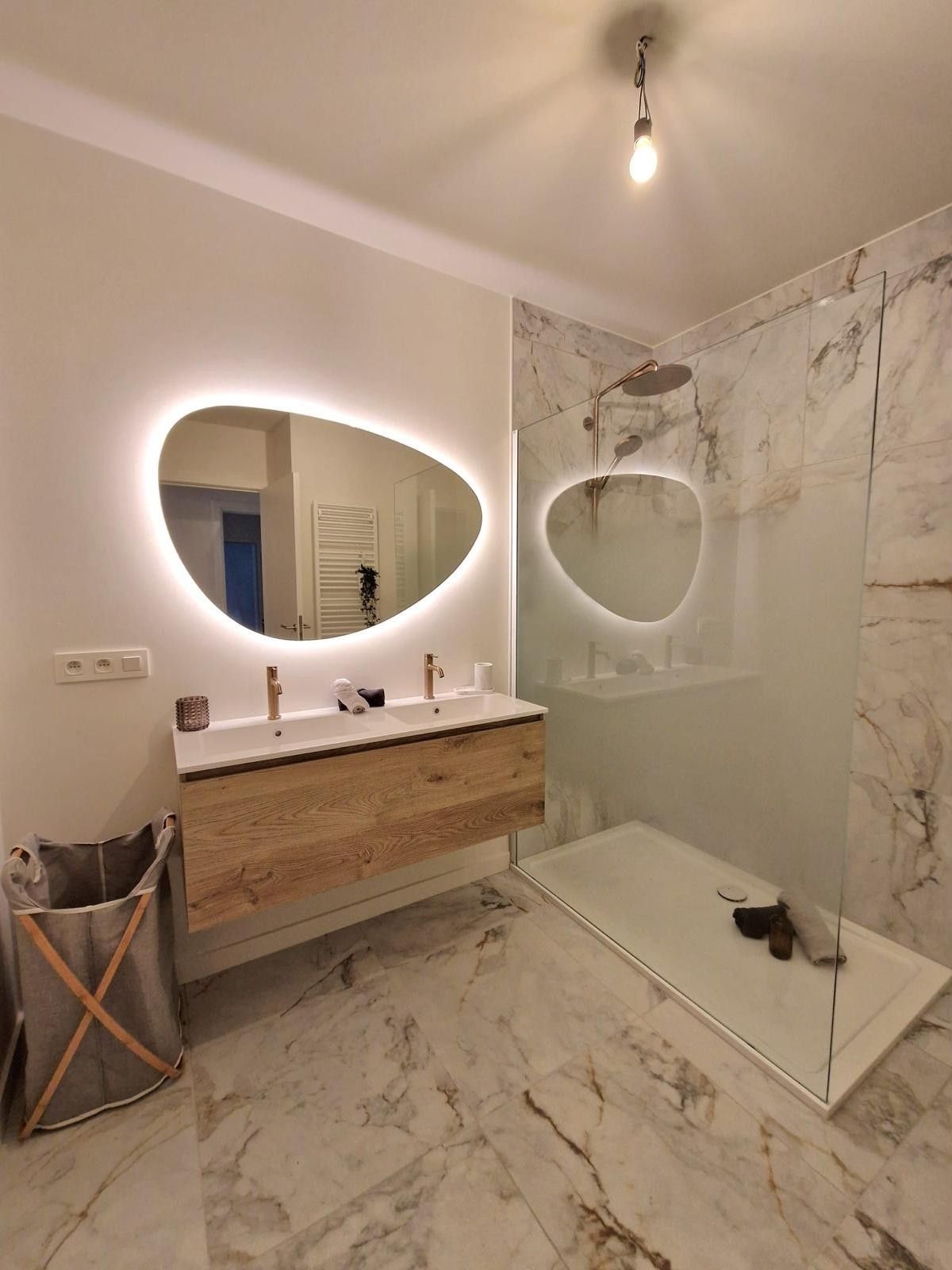 Volledig afgewerkt modelappartement! foto 3