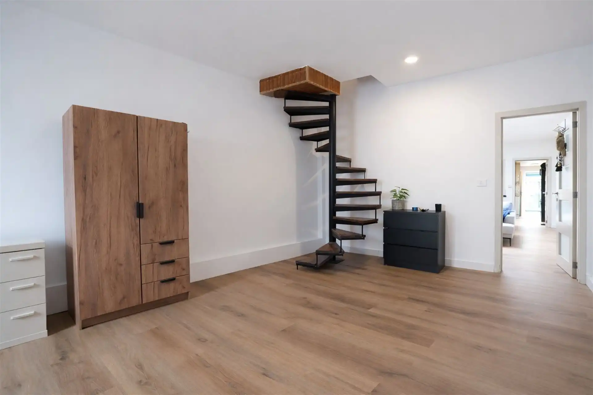 OPENHUIZENDAG 27/04 boek nu online uw afspraak!  foto 4