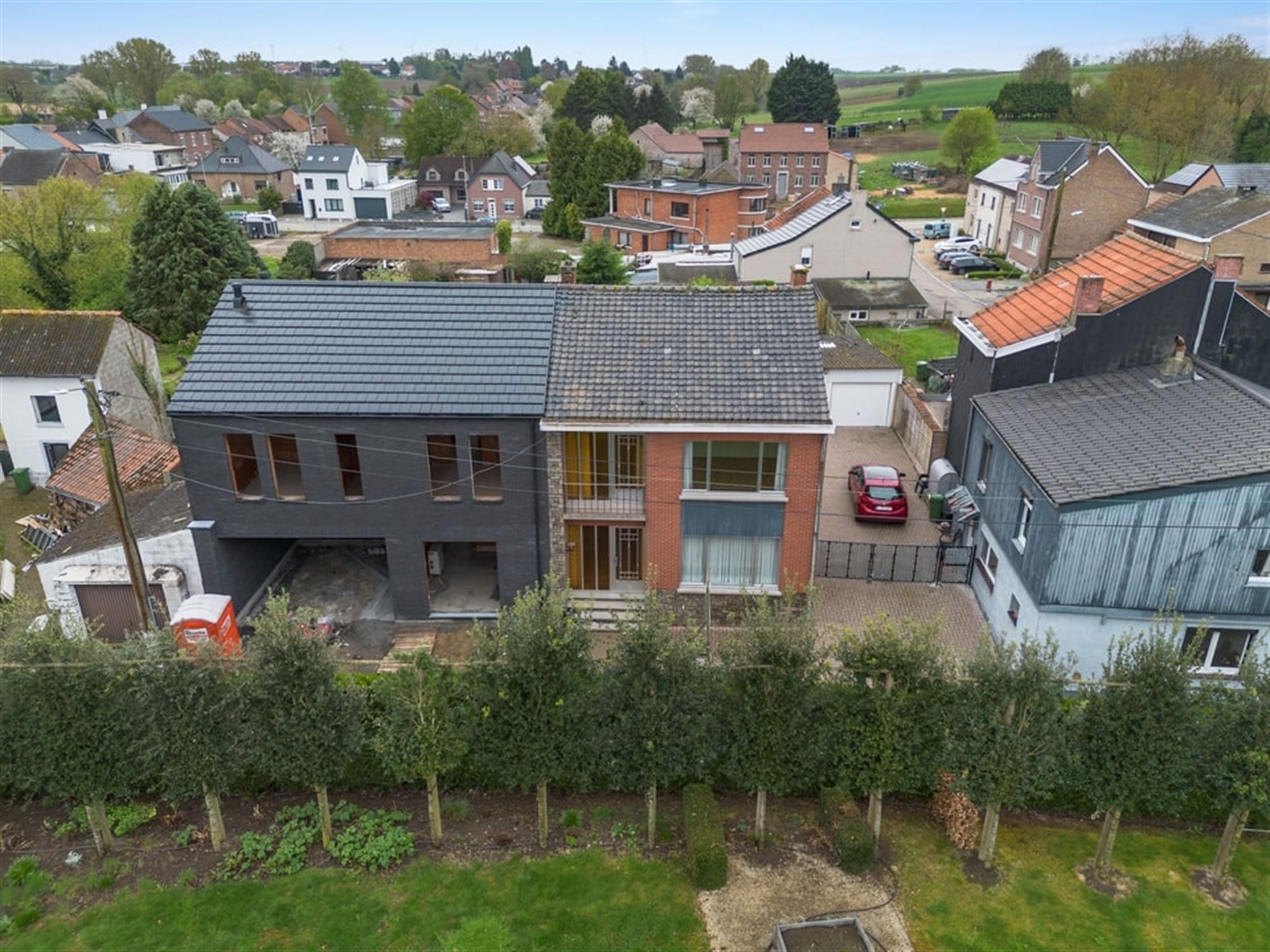 KNUSSE GEZINSWONING MET 3 SLKS IN HET LANDELIJKE GINGELOM foto 5