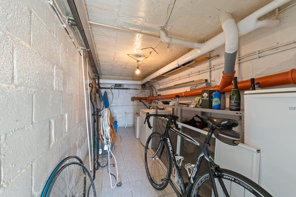 CHARMANTE, INSTAPKLARE WONING MET 3 SLAAPKAMERS, GROTE ZOLDER EN GEEZELLIGE BUITENRUIMTE foto 37