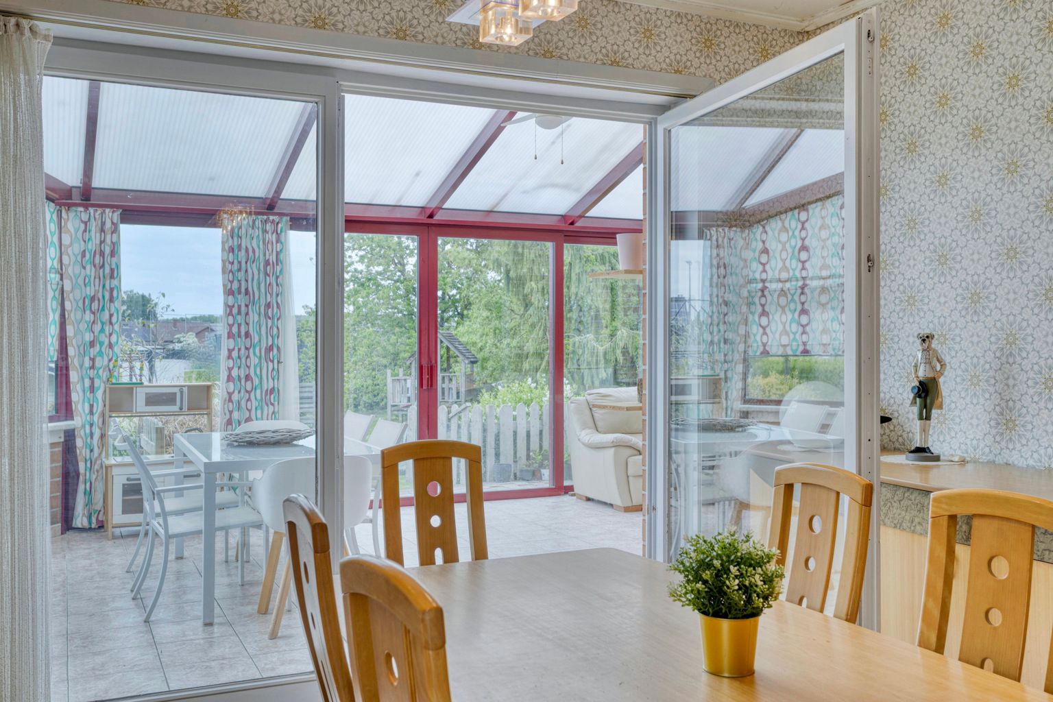 Ruime woonst met tuin in Boutersem (Roosbeek) foto 9