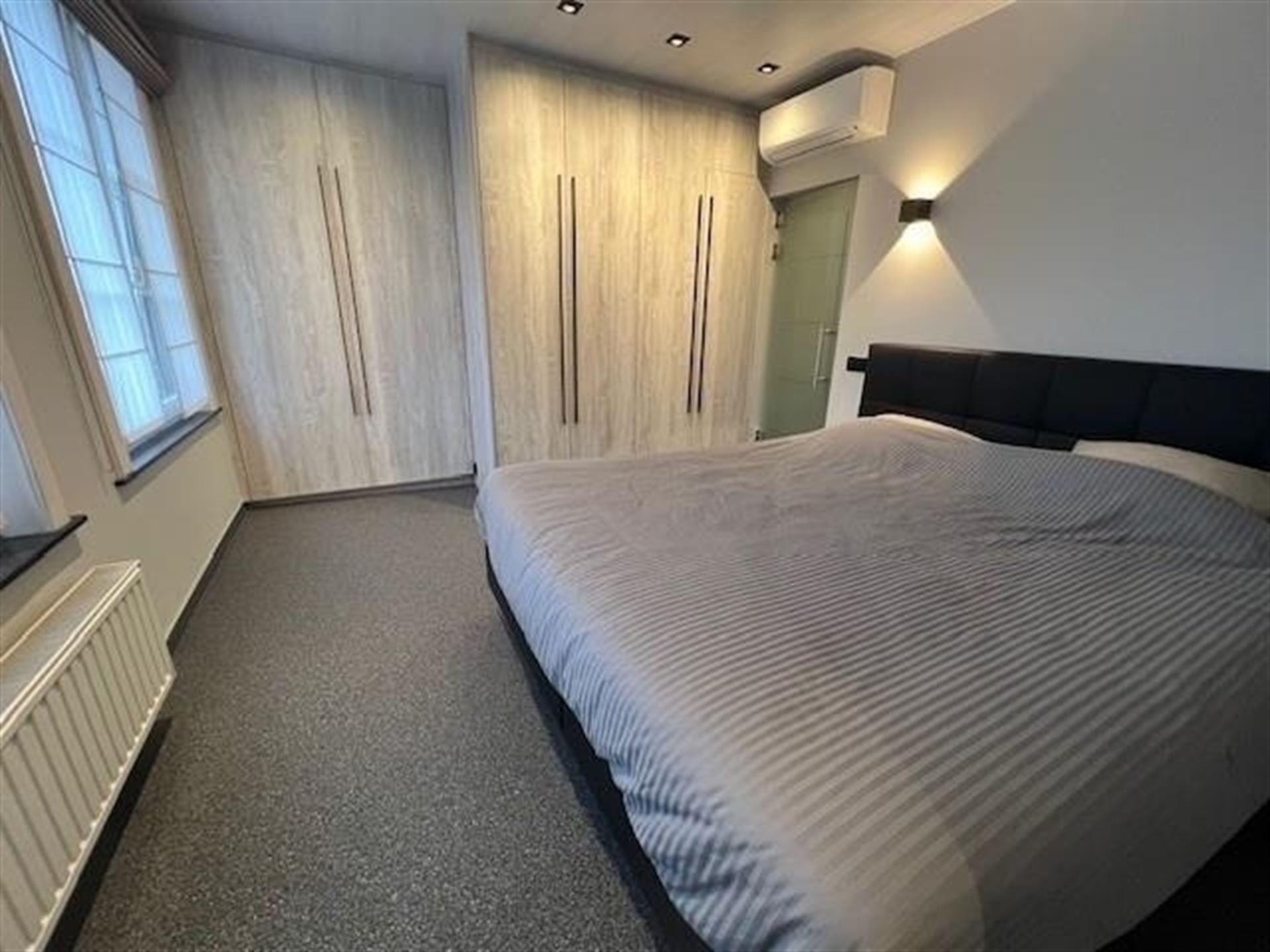 Charmante woning met tuin en uitweg voor fietsen! foto 10