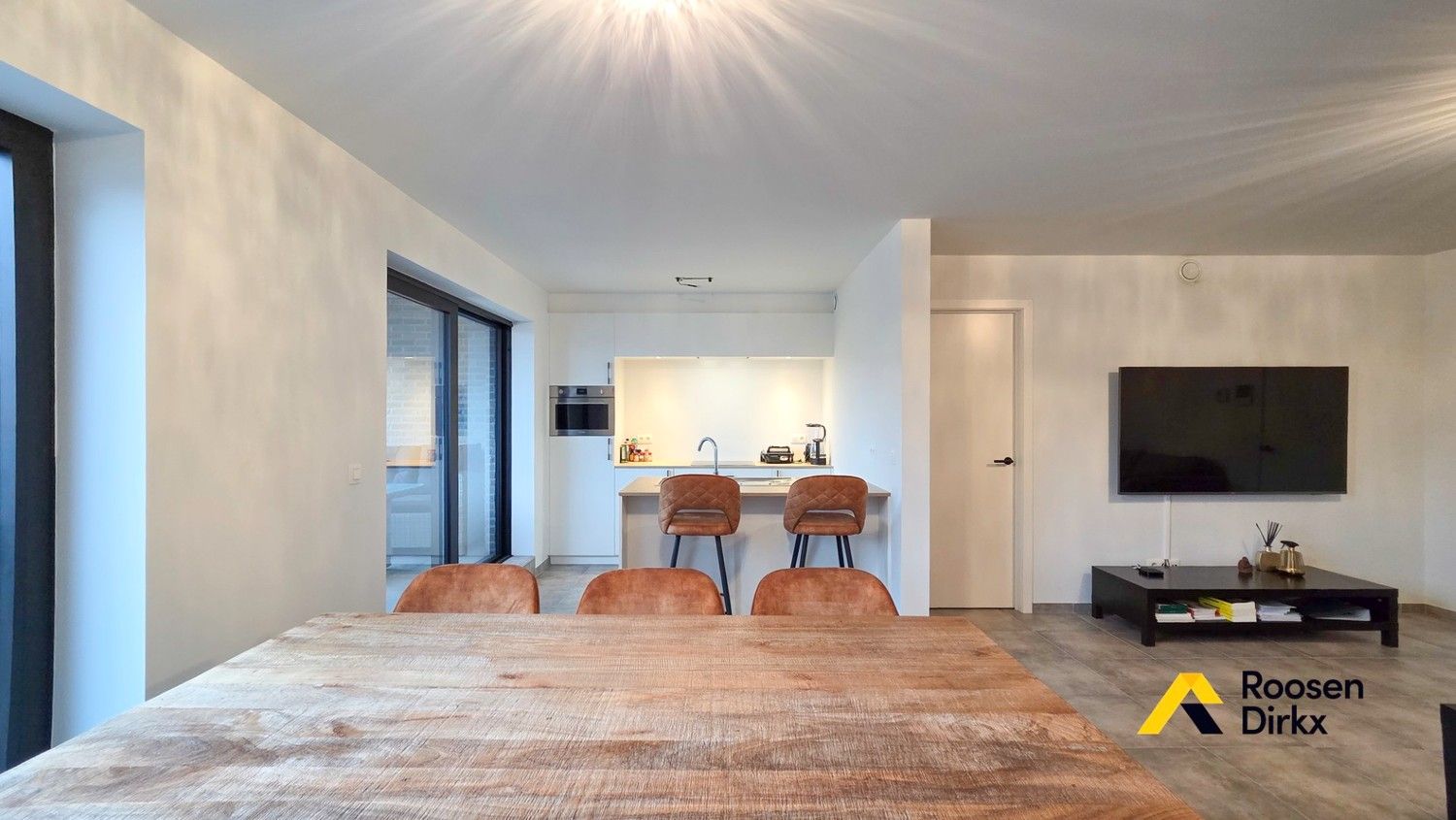 PRACHTIG APPARTMENT MET 2 SLK EN TERRAS HARTJE BREE! foto 13