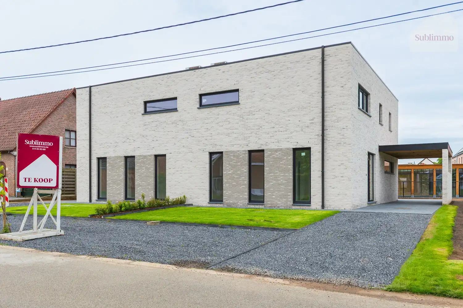 Instapklare nieuwbouw met 4 slaapkamers op een perceel van 344m² foto 2