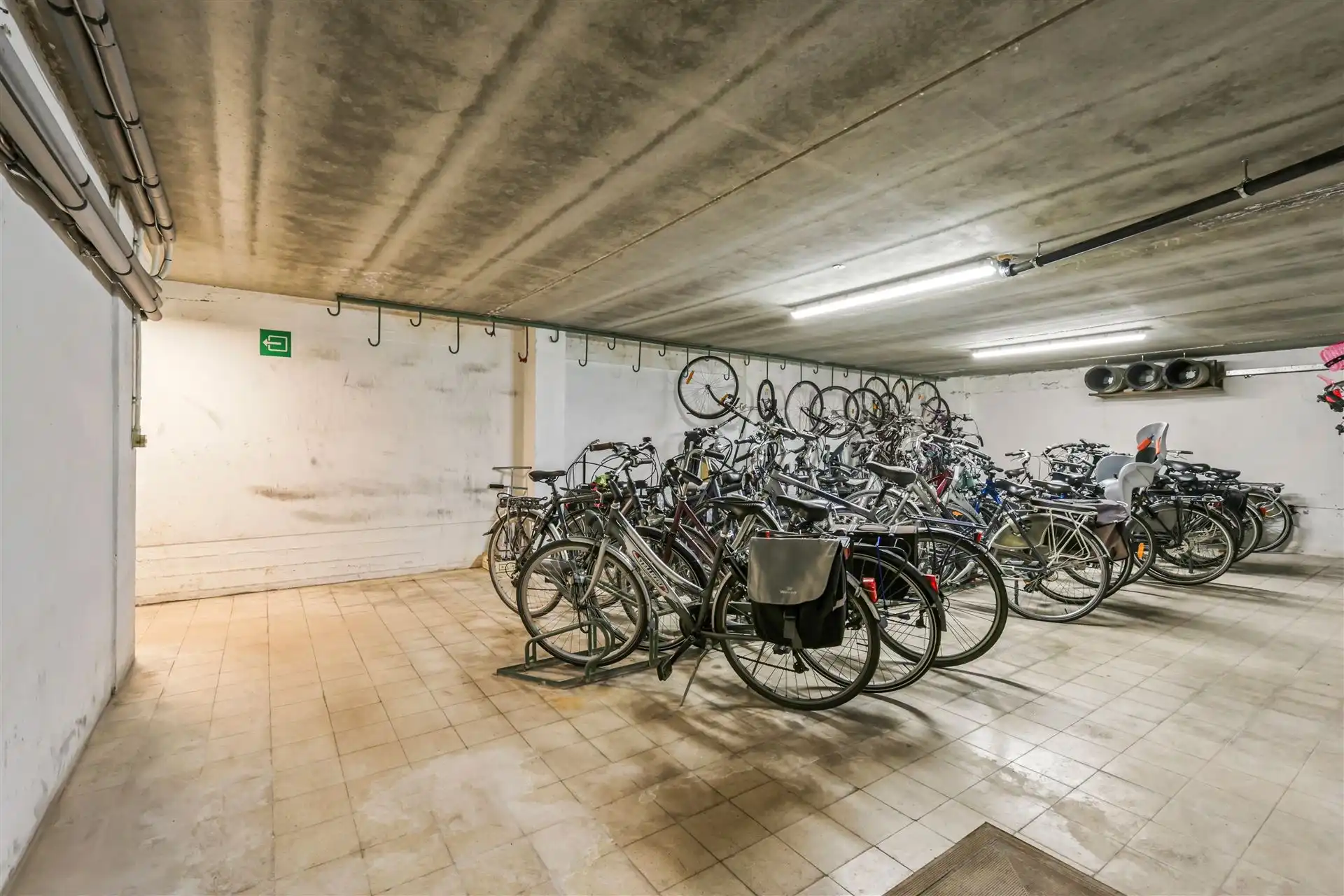 JACHTHAVEN / ZUIDGERICHT TERRAS  foto 24