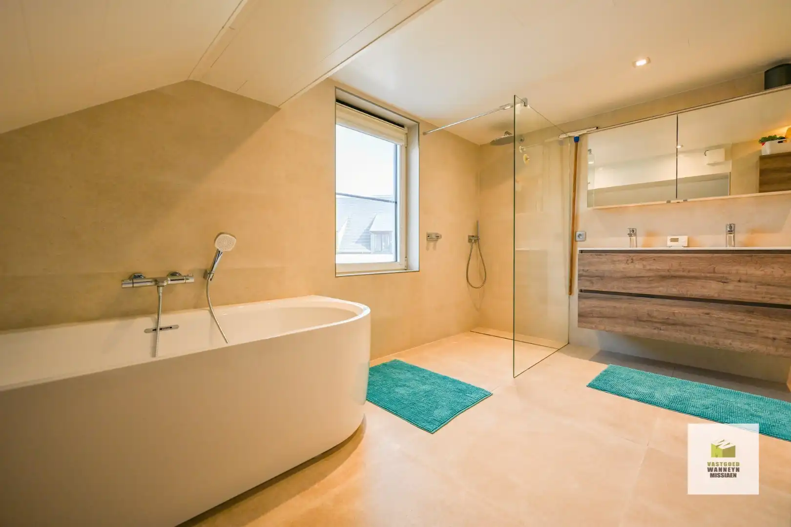 Instapklare, energiezuinige woning met 4 slaapkamers en kantoorruimte voor vrij beroep (21m2) foto 13